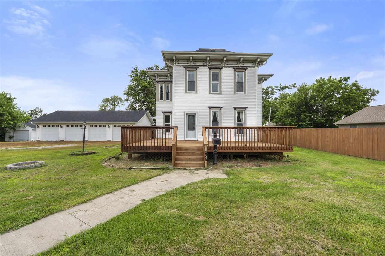 925 Reed Street Grinnell IA 50112