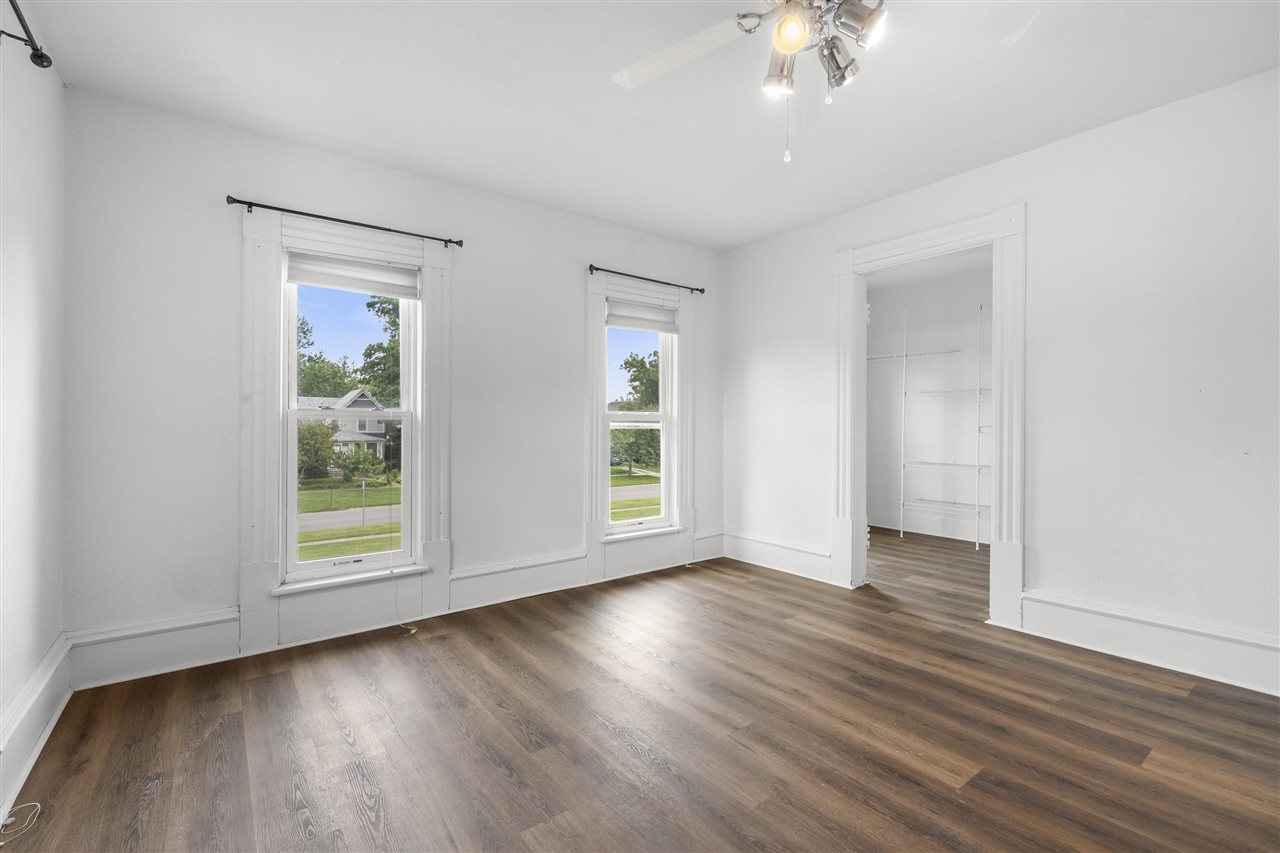 925 Reed Street Grinnell IA 50112