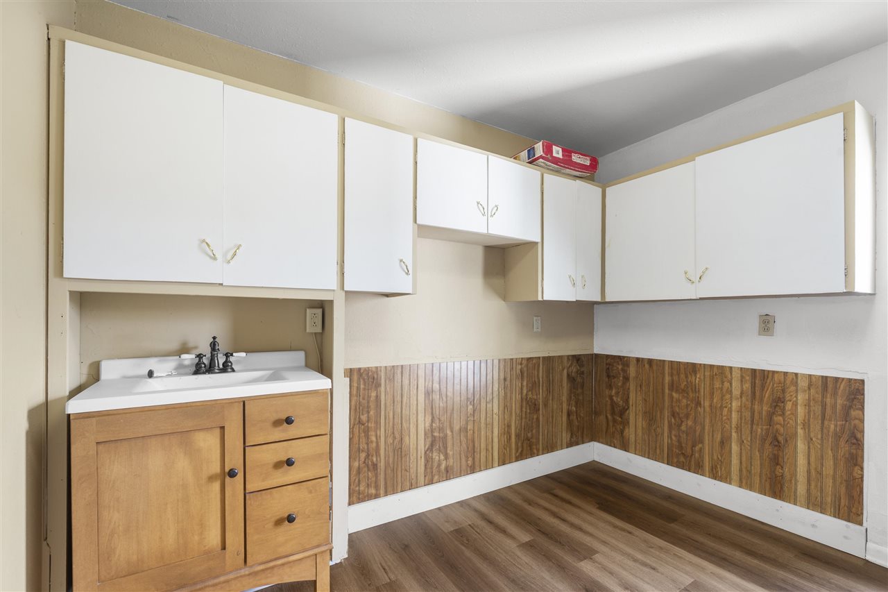 925 Reed Street Grinnell IA 50112