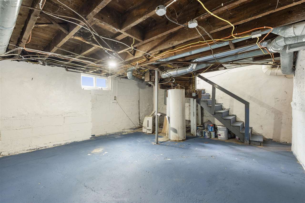 925 Reed Street Grinnell IA 50112