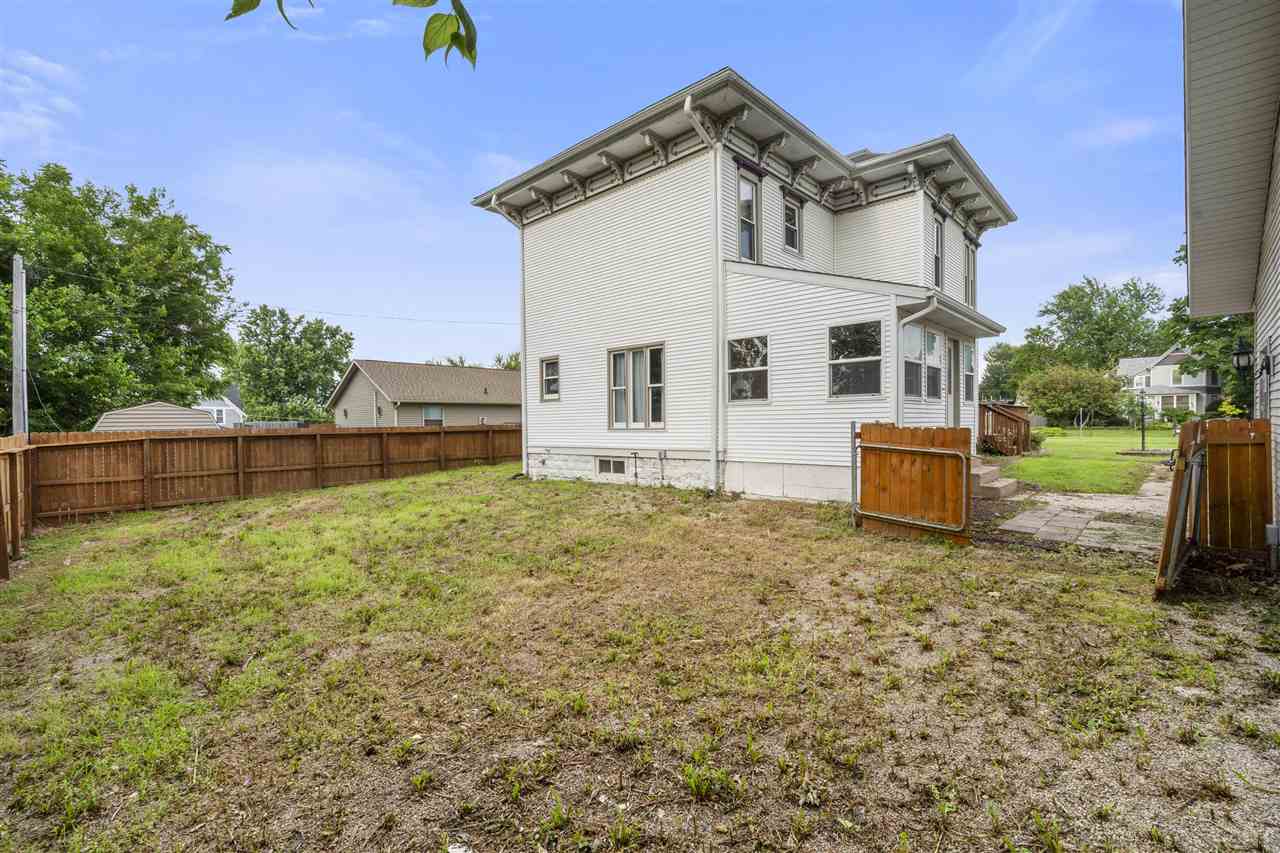 925 Reed Street Grinnell IA 50112