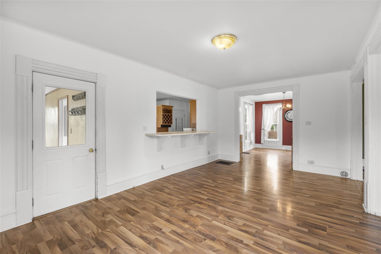 925 Reed Street Grinnell IA 50112