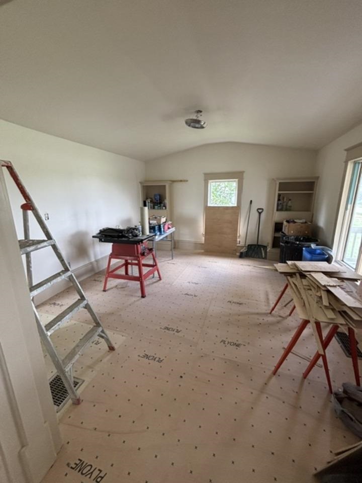 411 E Jayne Street Lone Tree IA 52755