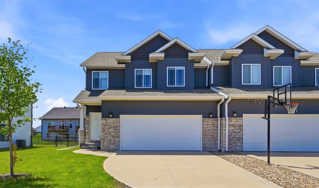1127 Mary Lane North Liberty IA 52317