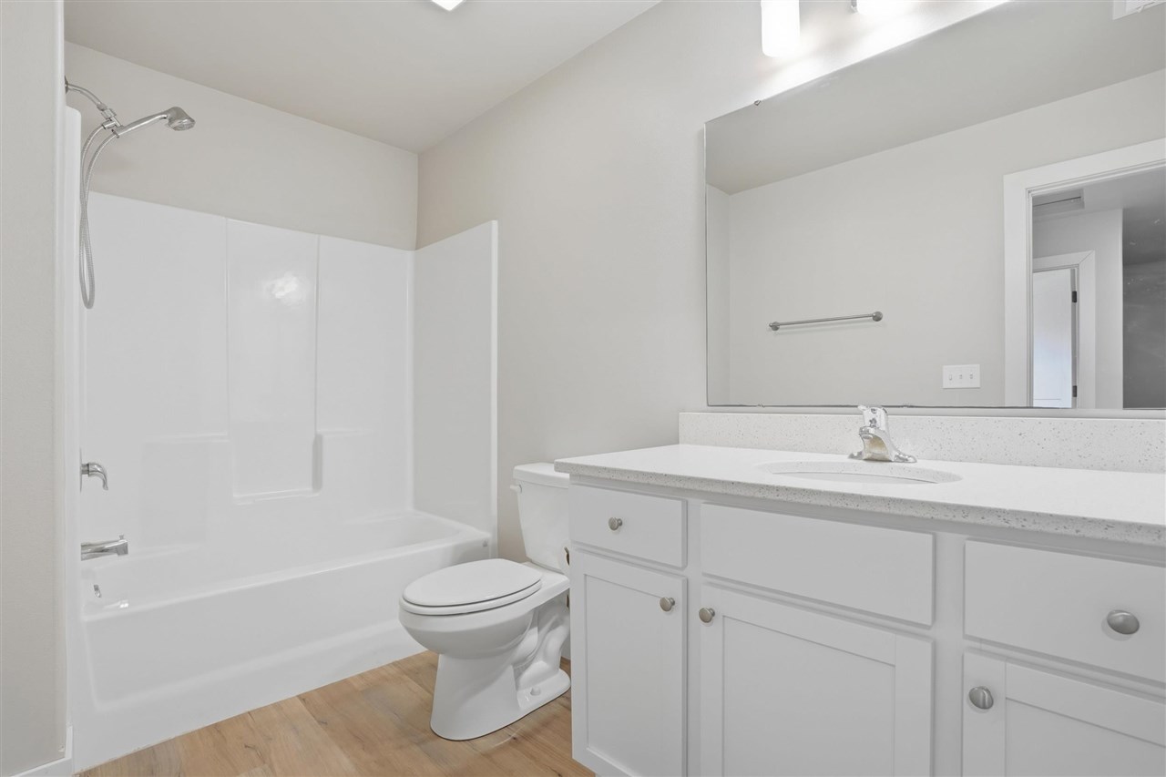 1127 Mary Lane North Liberty IA 52317