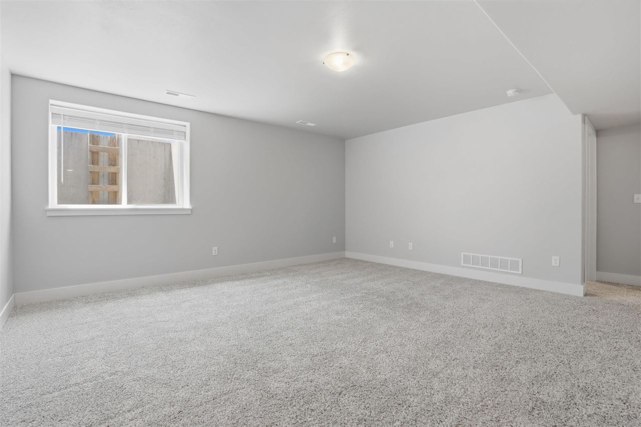 1127 Mary Lane North Liberty IA 52317