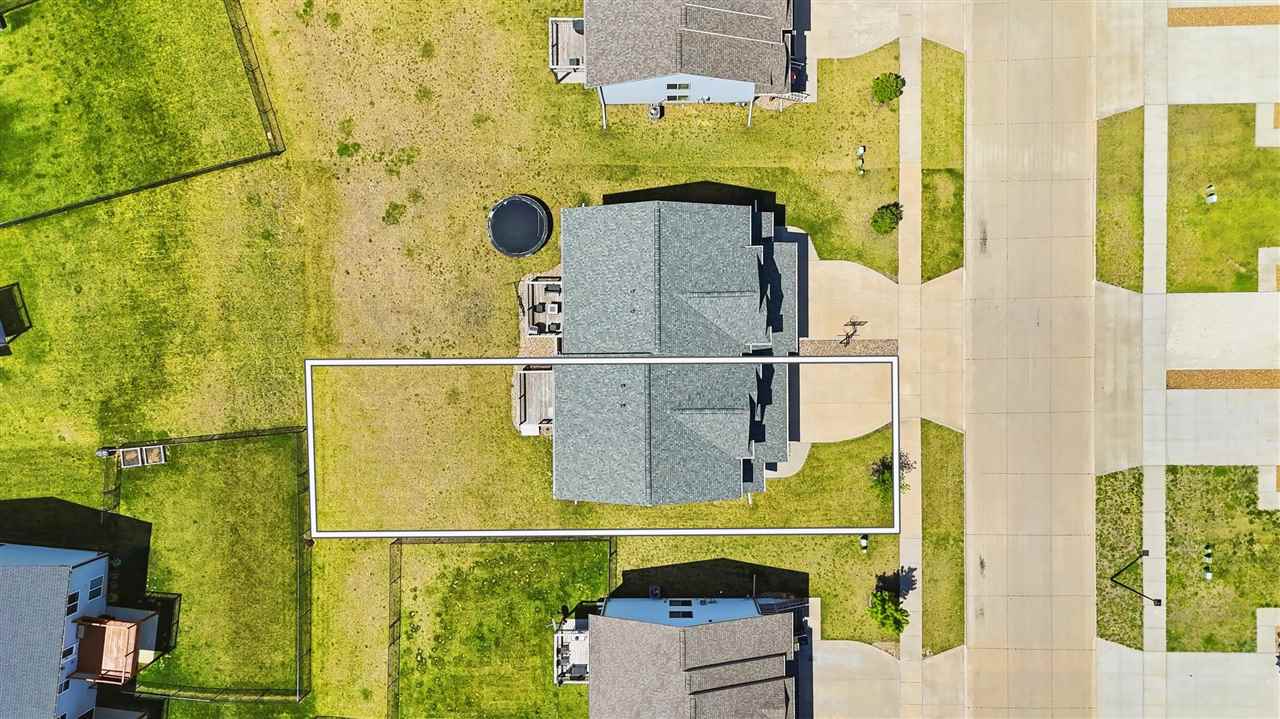 1127 Mary Lane North Liberty IA 52317