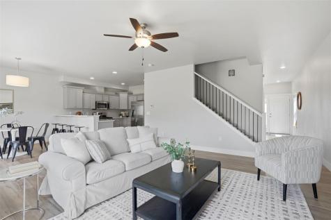 1127 Mary Lane North Liberty IA 52317