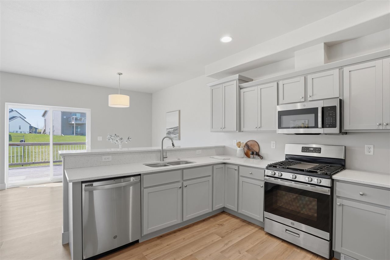 1127 Mary Lane North Liberty IA 52317
