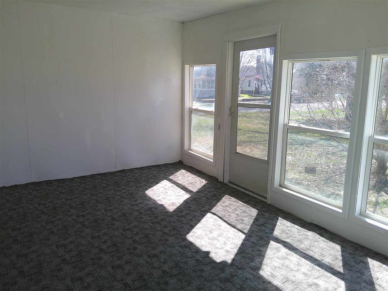 207 Short Street Nichols IA 52766