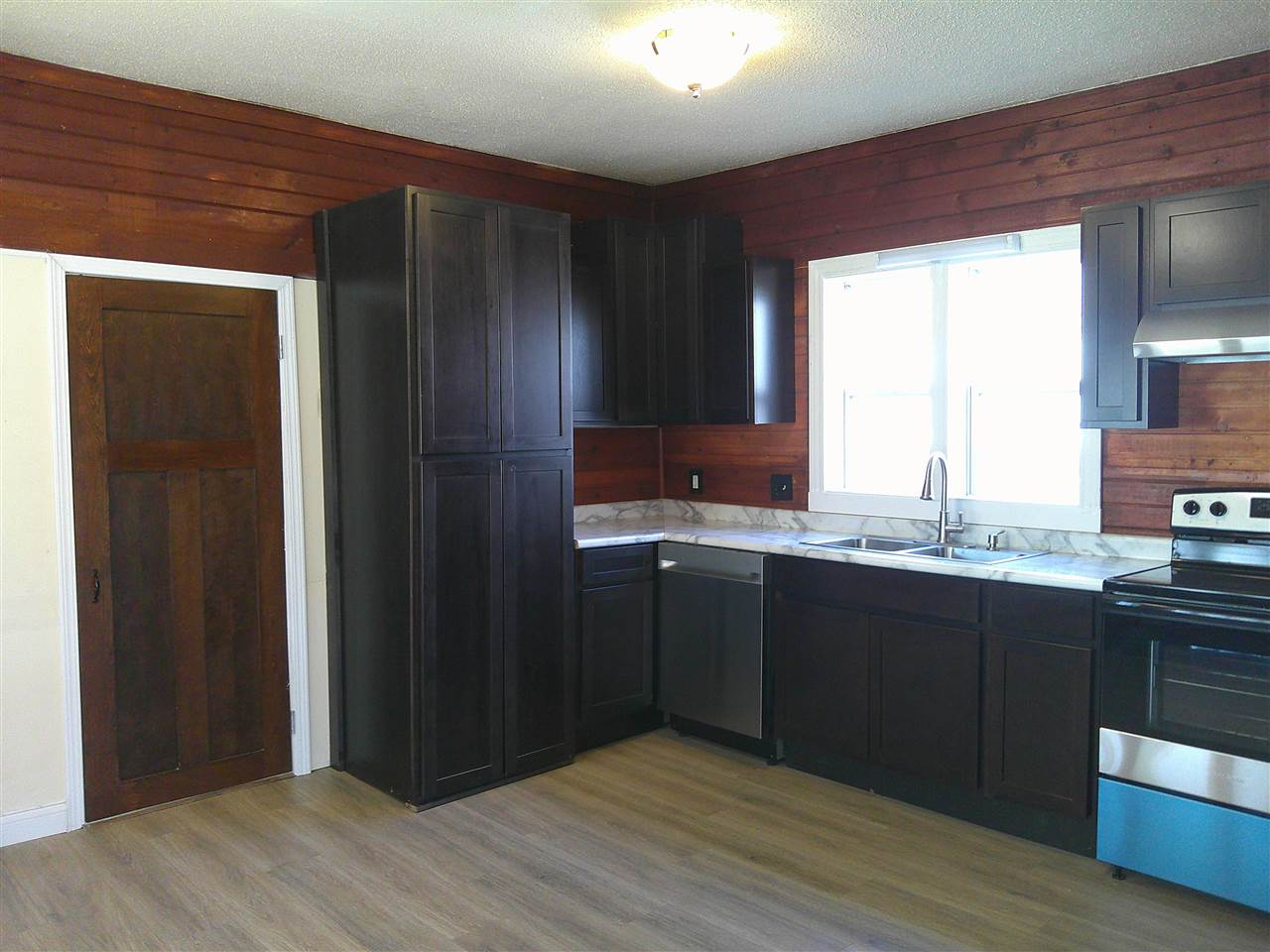 207 Short Street Nichols IA 52766