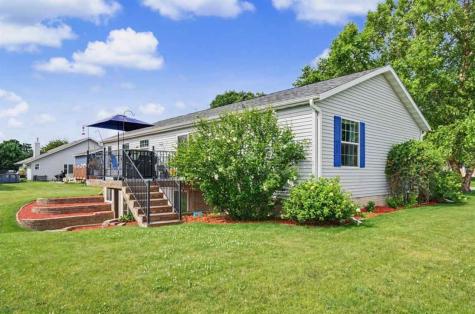 602 S Jackson Lisbon IA 52253