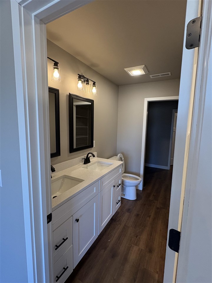 841 Armands Lane Tiffin IA 52340
