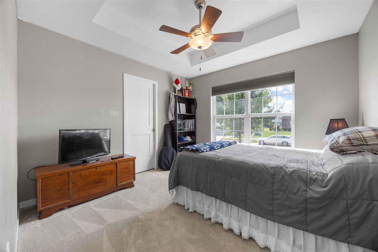 4942 Preston Lane Iowa City IA 52246