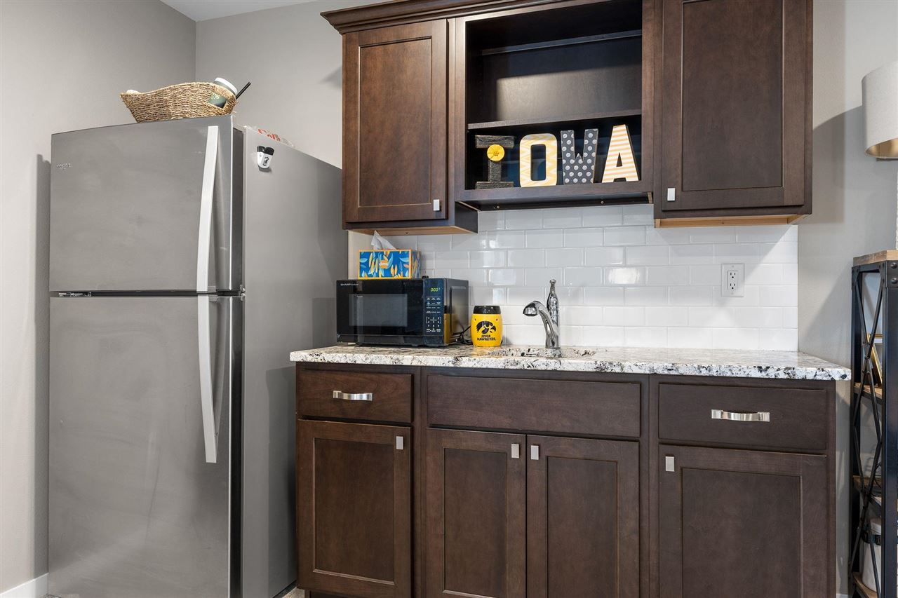 4942 Preston Lane Iowa City IA 52246