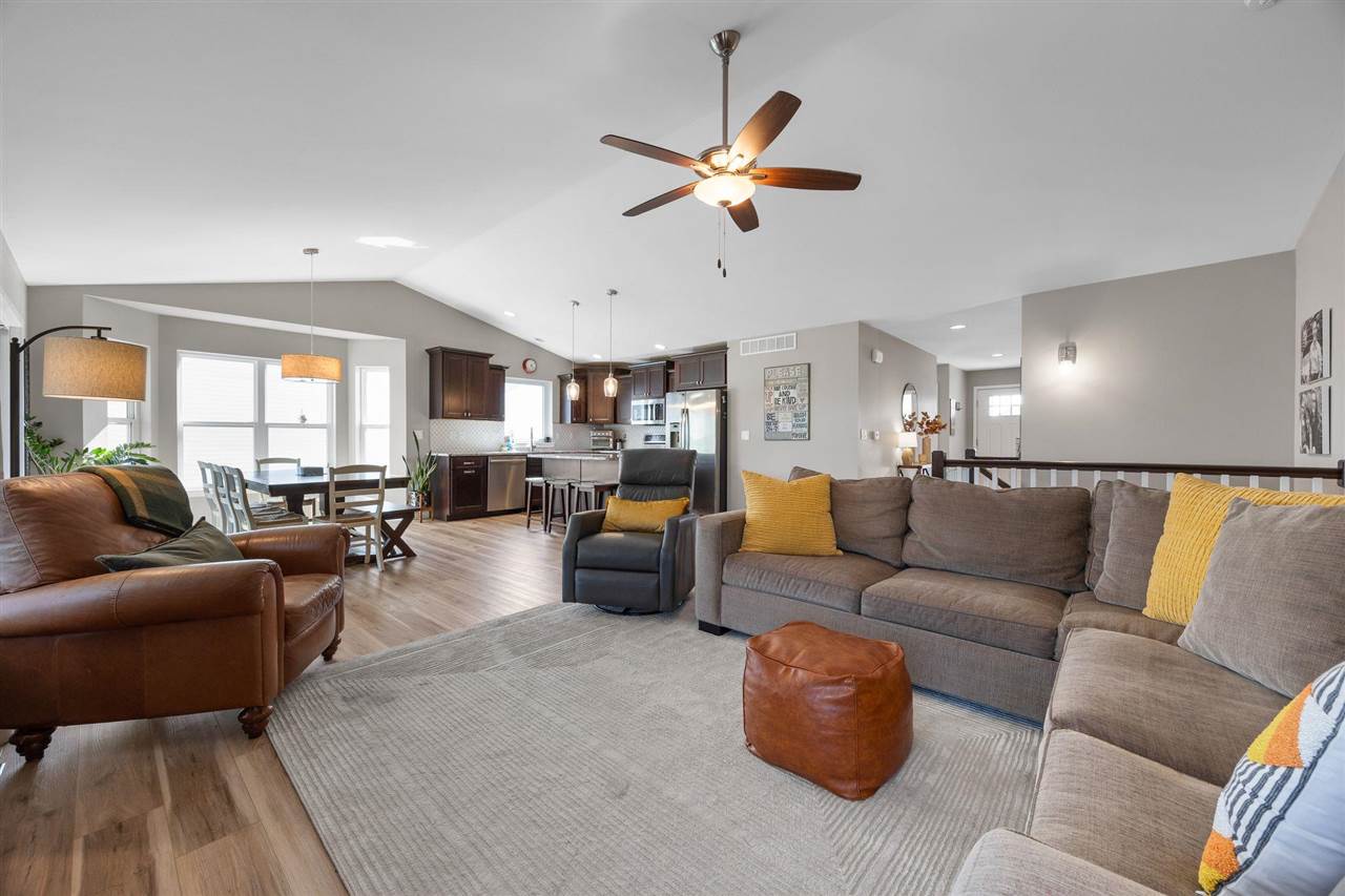 4942 Preston Lane Iowa City IA 52246