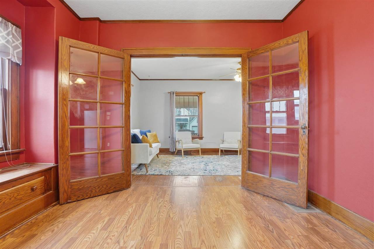 315 E Jackson Street Washington IA 52353