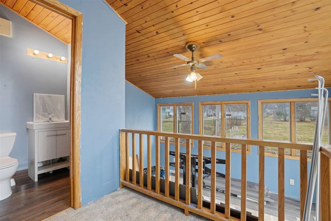 315 E Jackson Street Washington IA 52353