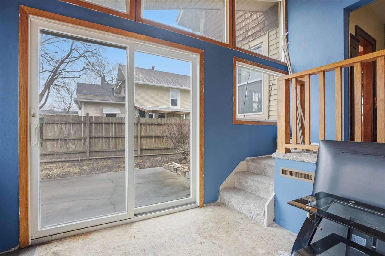 315 E Jackson Street Washington IA 52353