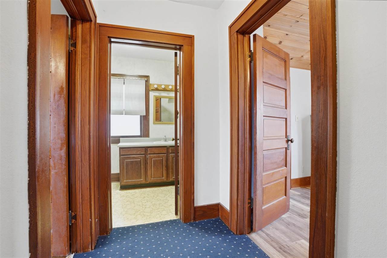 315 E Jackson Street Washington IA 52353