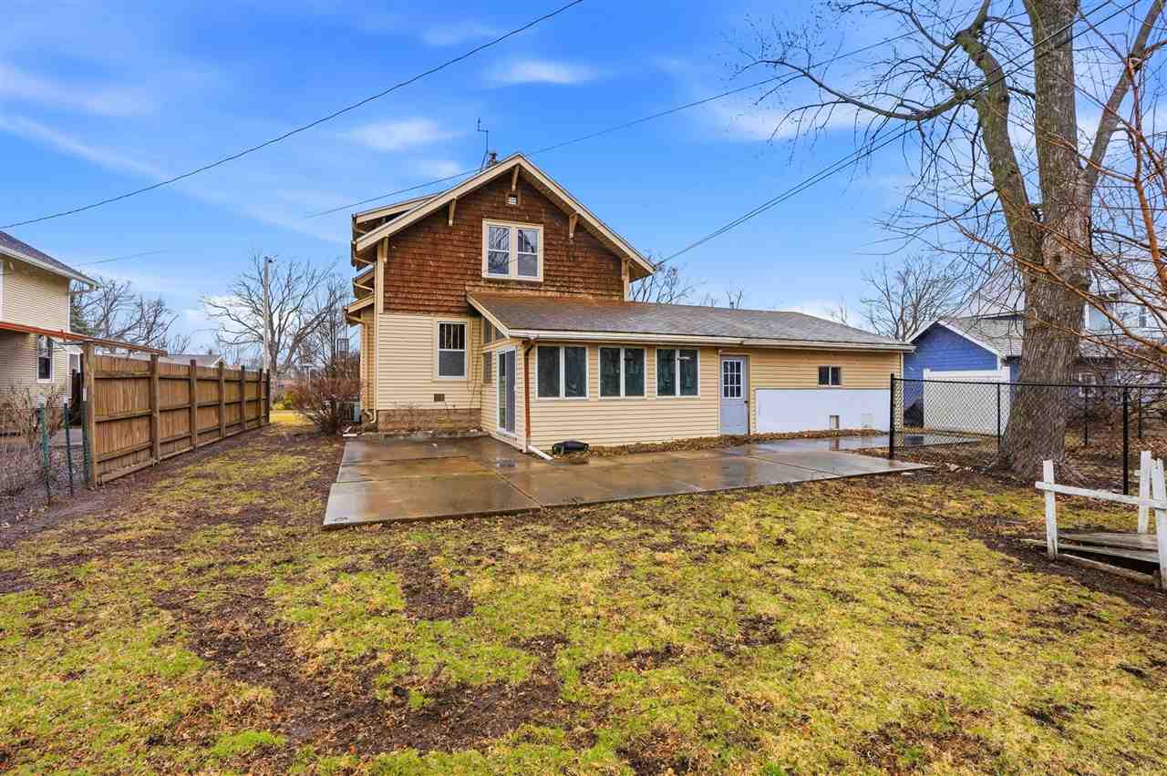315 E Jackson Street Washington IA 52353