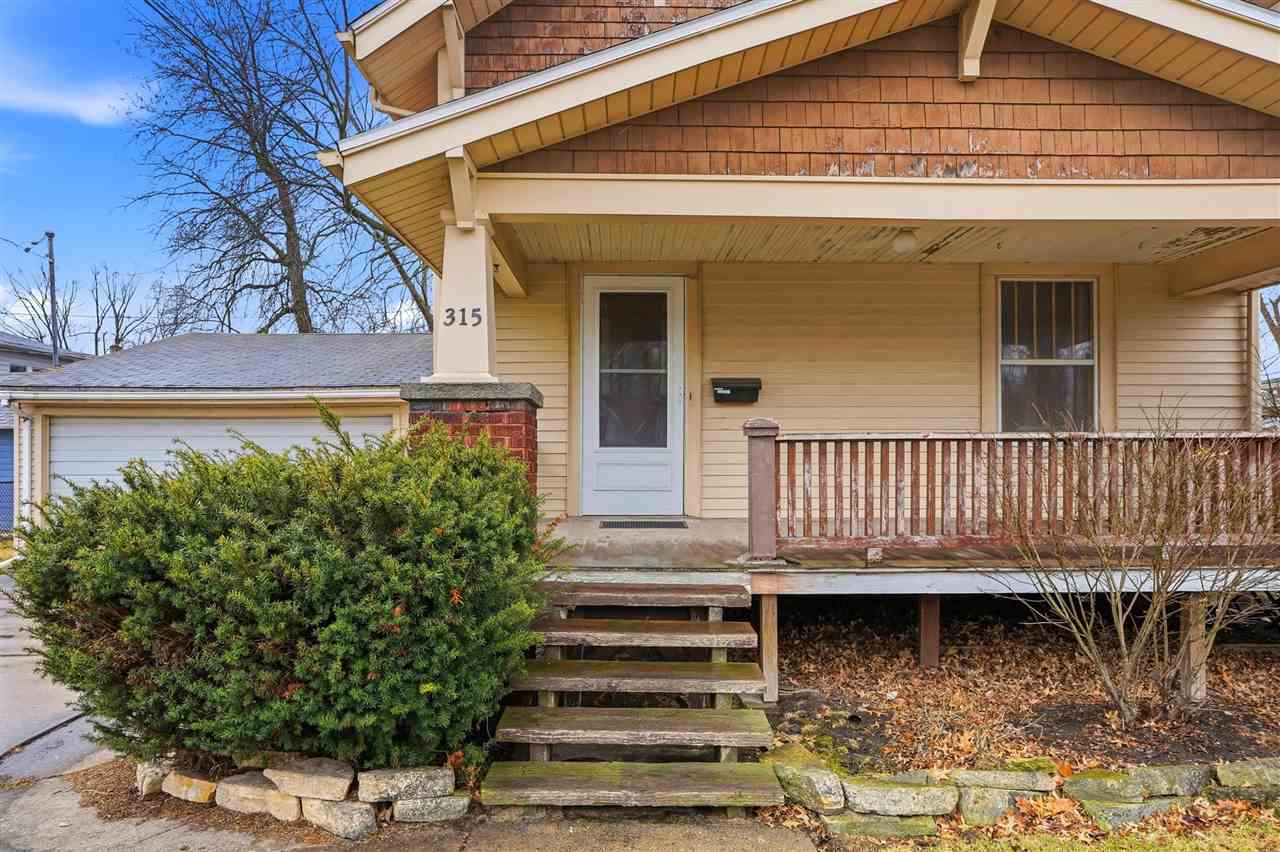 315 E Jackson Street Washington IA 52353