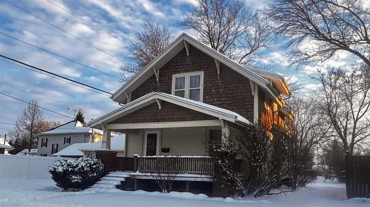 315 E Jackson Street Washington IA 52353