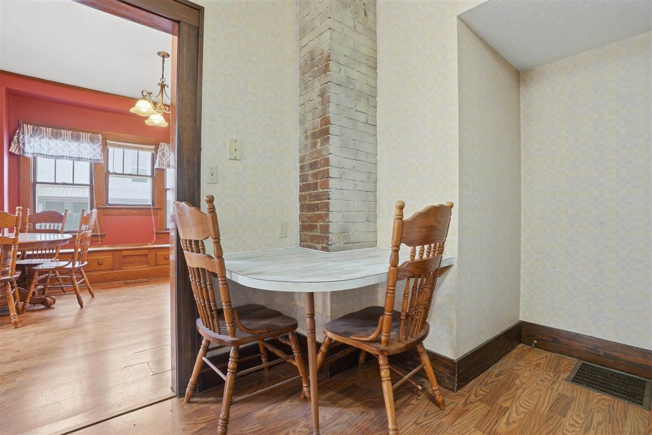 315 E Jackson Street Washington IA 52353