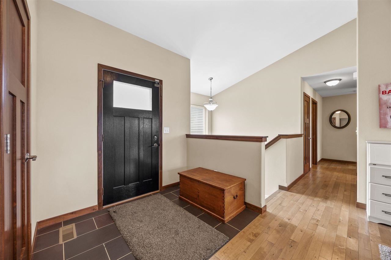 542 Rolling Hills Drive Tiffin IA 52340