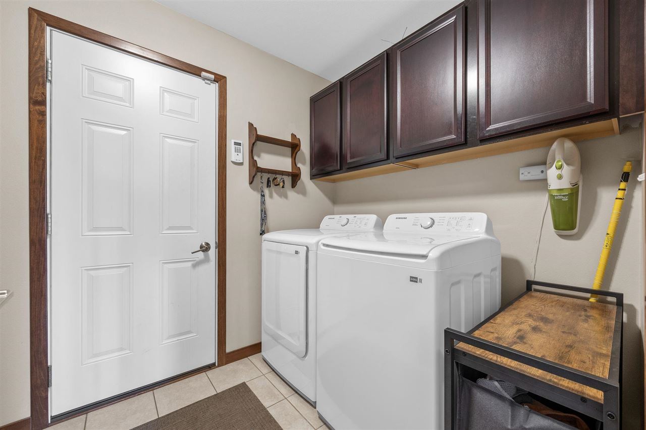 542 Rolling Hills Drive Tiffin IA 52340