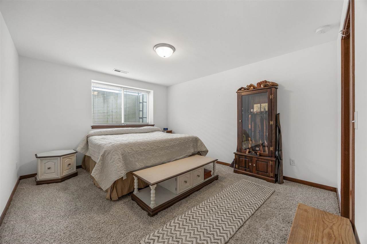 542 Rolling Hills Drive Tiffin IA 52340
