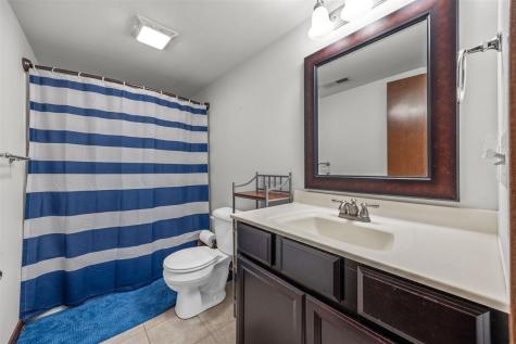 542 Rolling Hills Drive Tiffin IA 52340