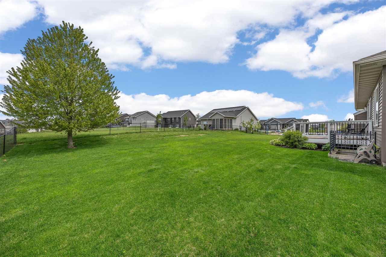 542 Rolling Hills Drive Tiffin IA 52340