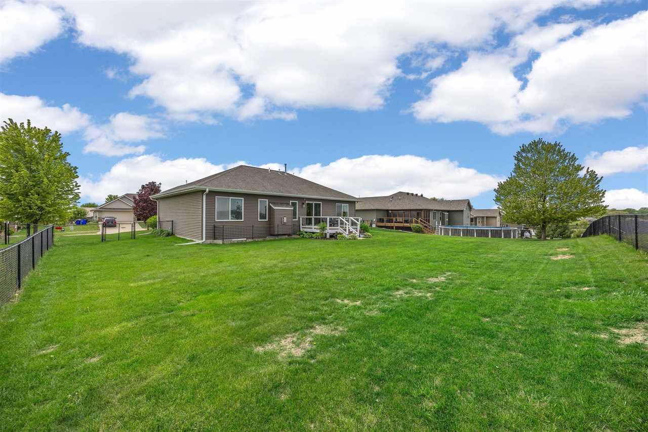 542 Rolling Hills Drive Tiffin IA 52340