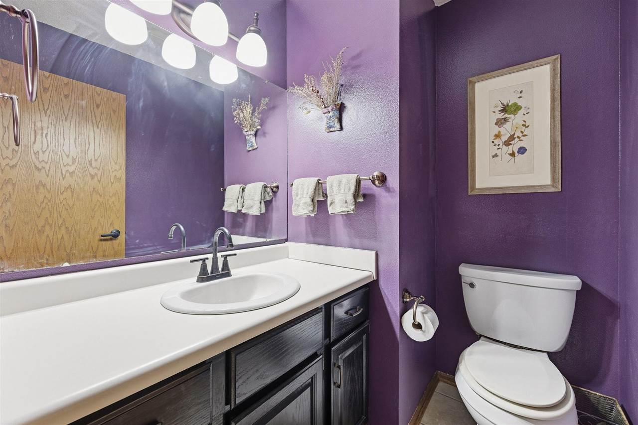 1131 Deerfield Drive Iowa City IA 52246