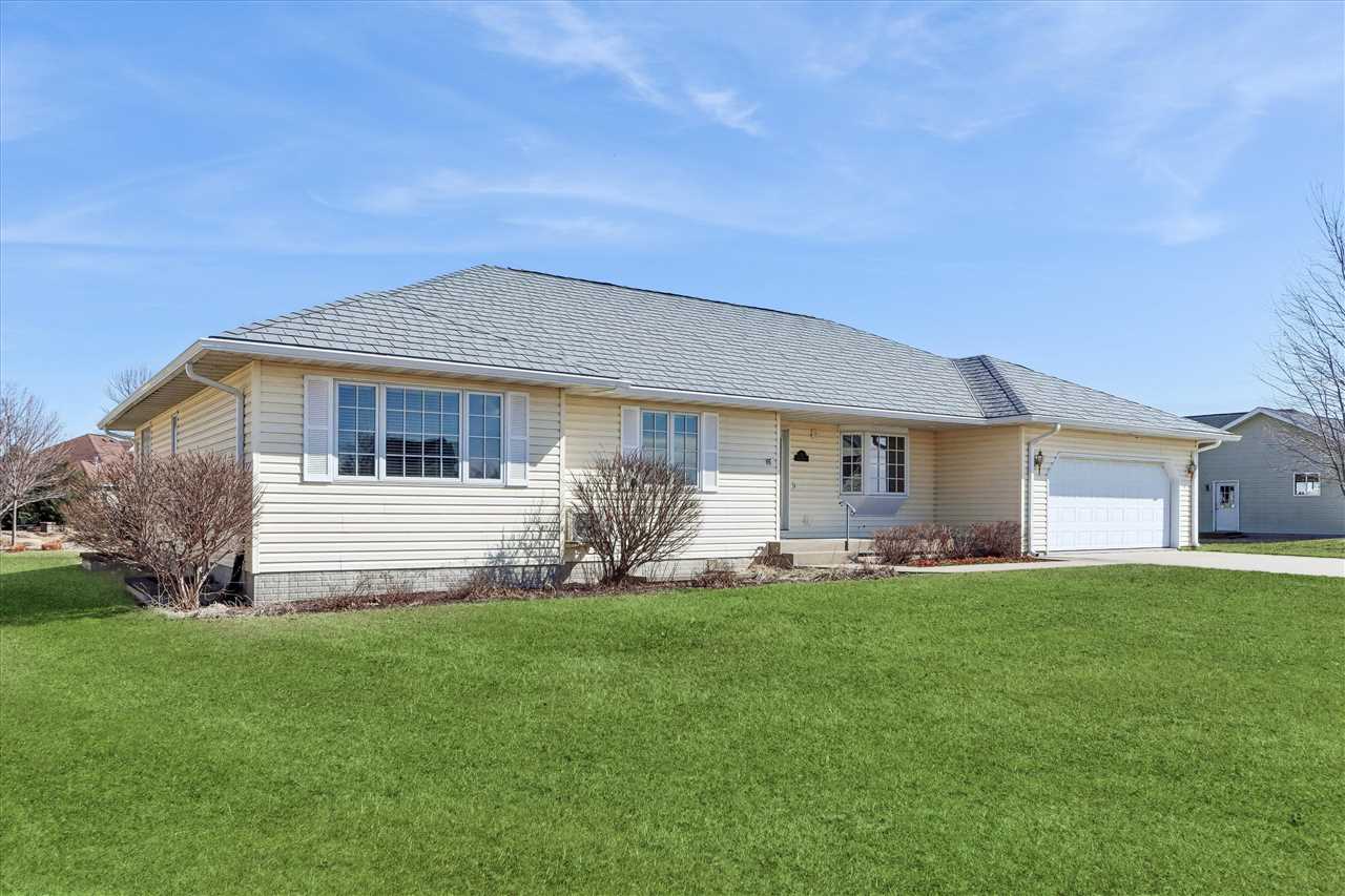 501 Raider Drive Williamsburg IA 52361