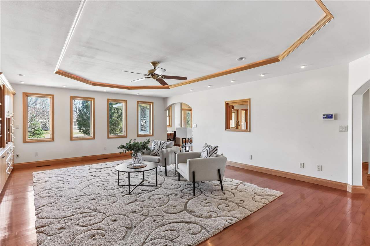 501 Raider Drive Williamsburg IA 52361