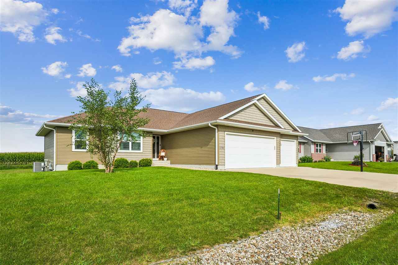 2786 Creekview Trail Palo IA 52324
