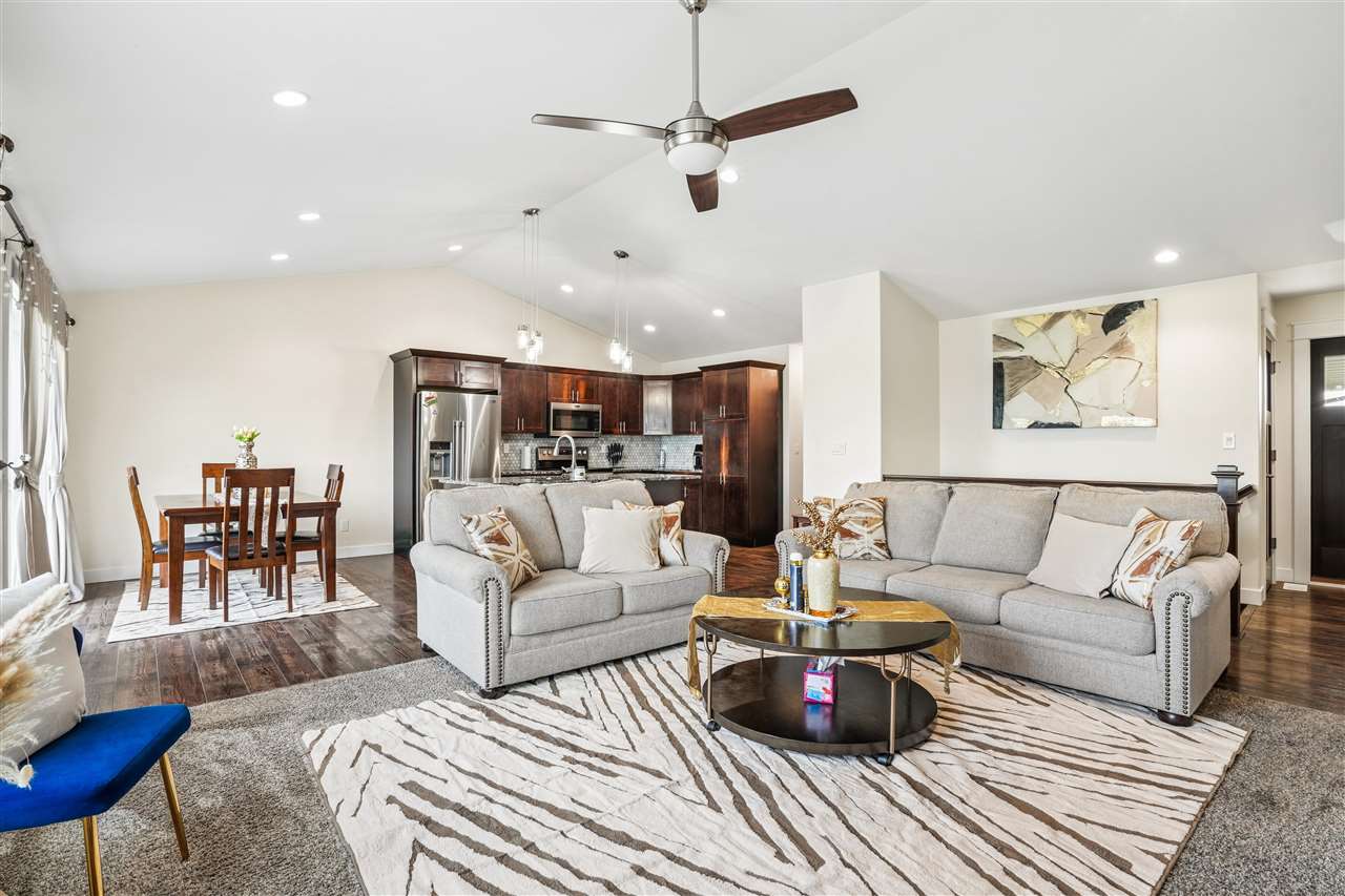 2786 Creekview Trail Palo IA 52324