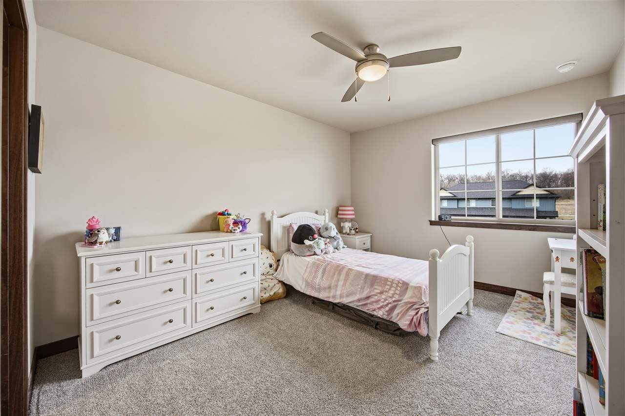 3305 Loethen Lane Coralville IA 52241