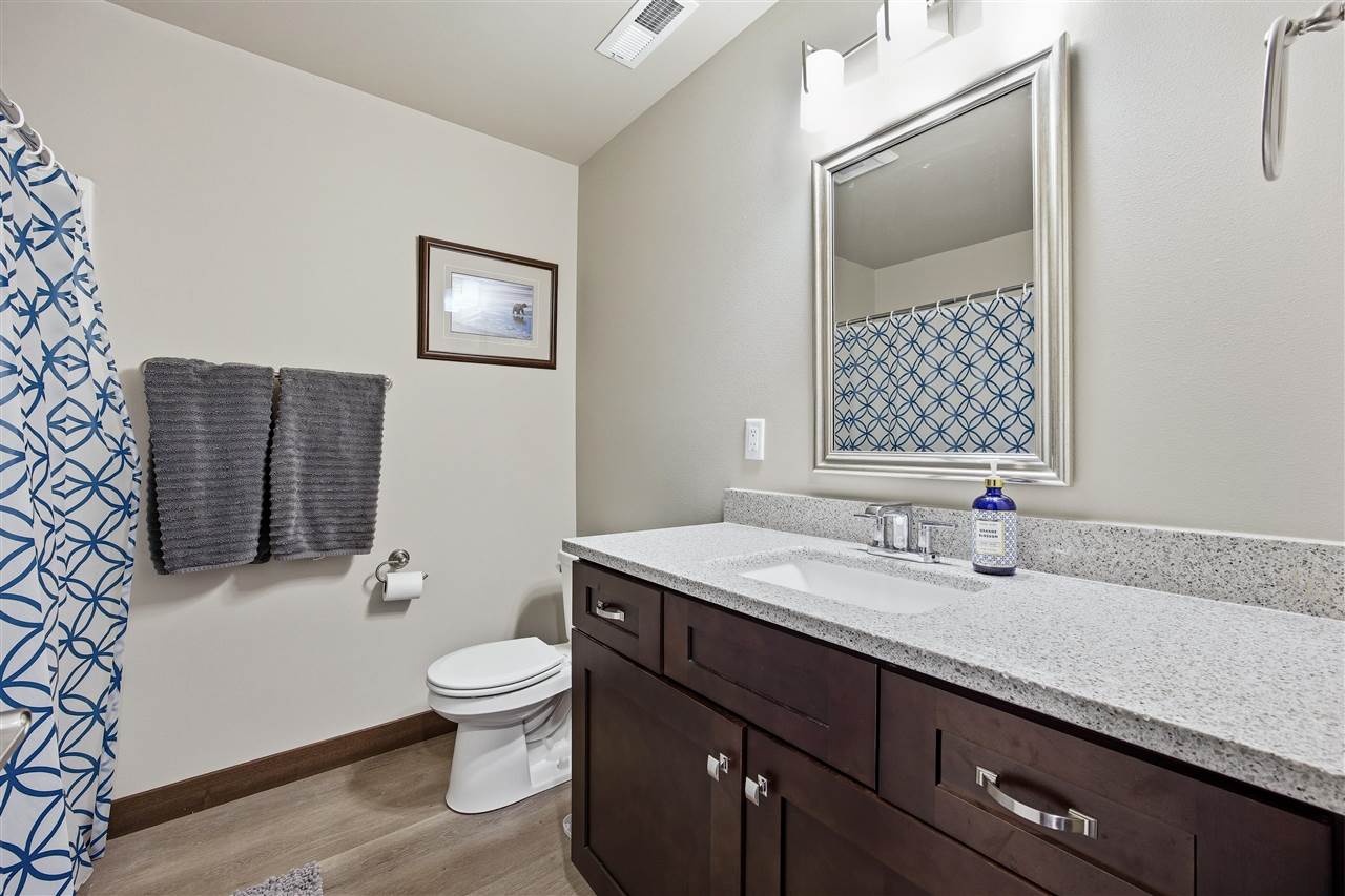 3305 Loethen Lane Coralville IA 52241