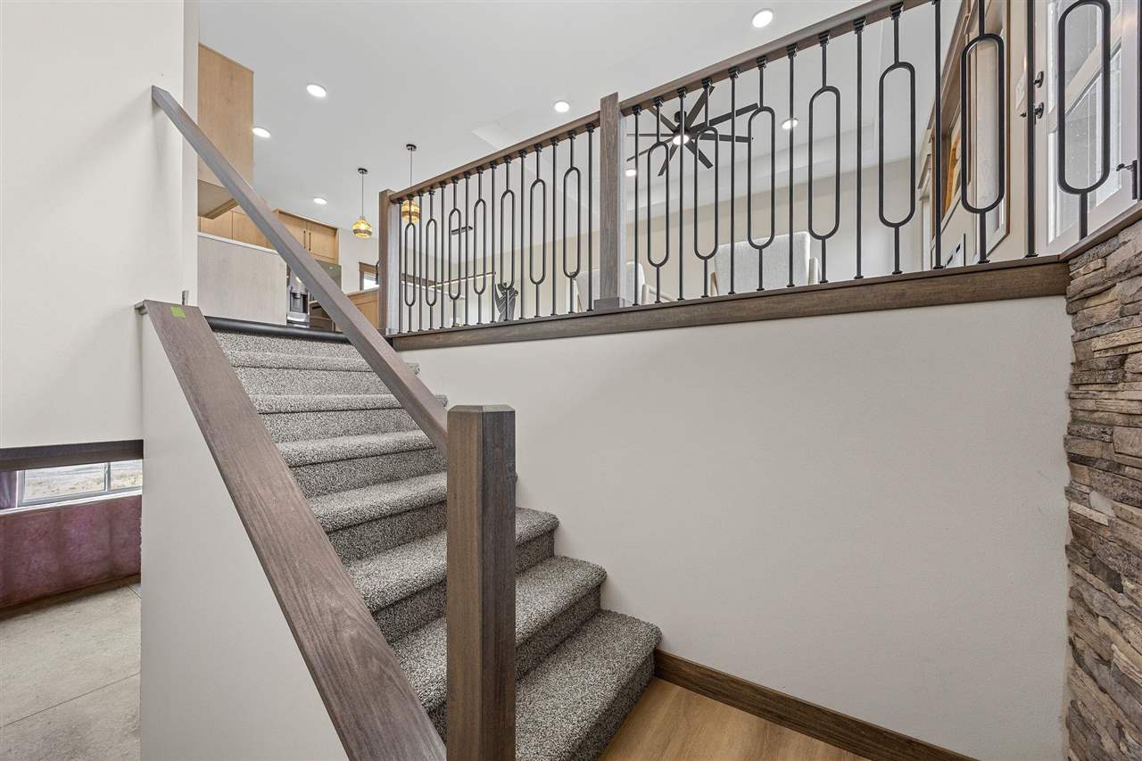 523 Park View Court Mt Vernon IA 52314