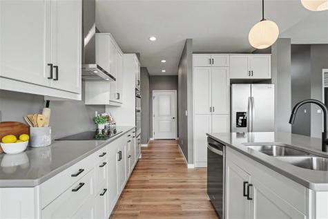 241 Howard Avenue NW Swisher IA 52338