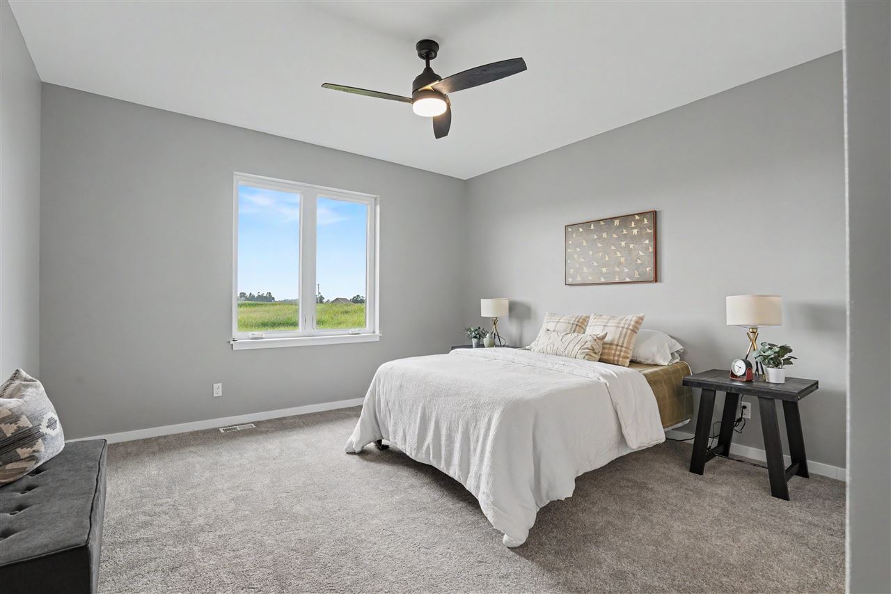 241 Howard Avenue NW Swisher IA 52338