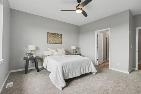 241 Howard Avenue NW Swisher IA 52338