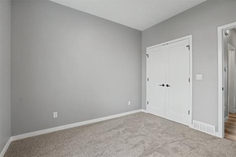 241 Howard Avenue NW Swisher IA 52338