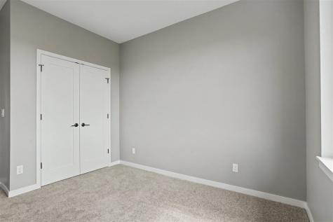 241 Howard Avenue NW Swisher IA 52338