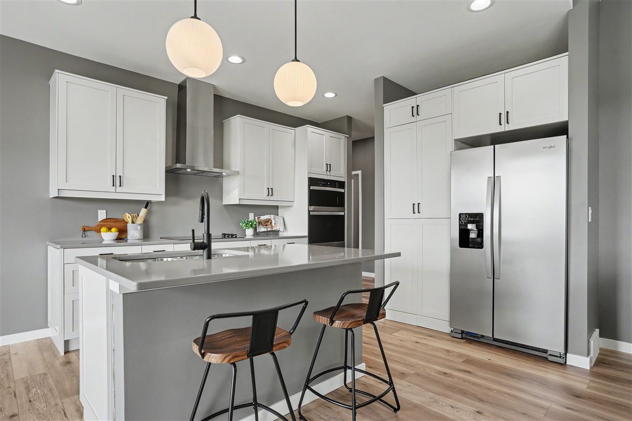 241 Howard Avenue NW Swisher IA 52338