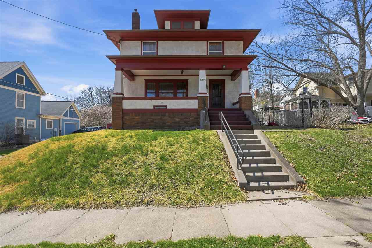621 N Van Buren Street Iowa City IA 52245