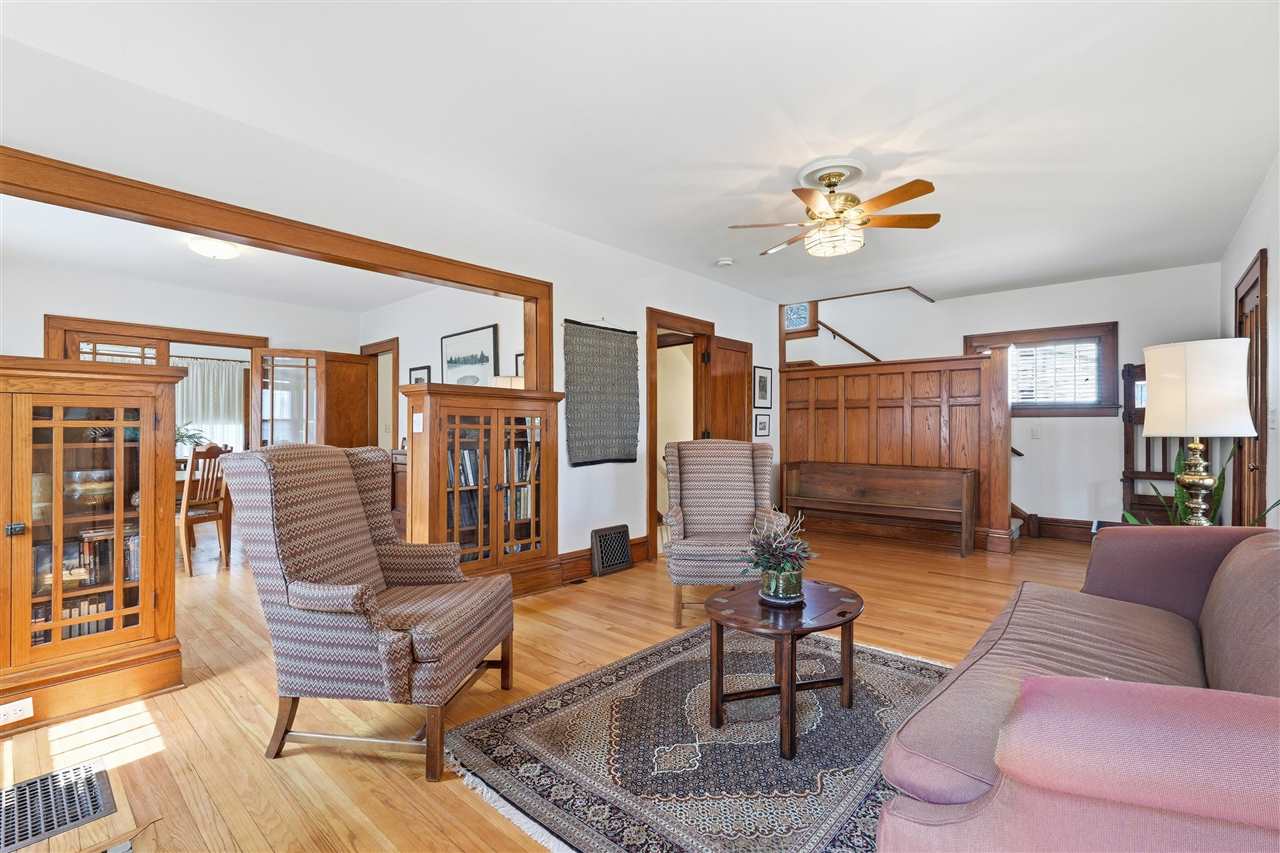 621 N Van Buren Street Iowa City IA 52245